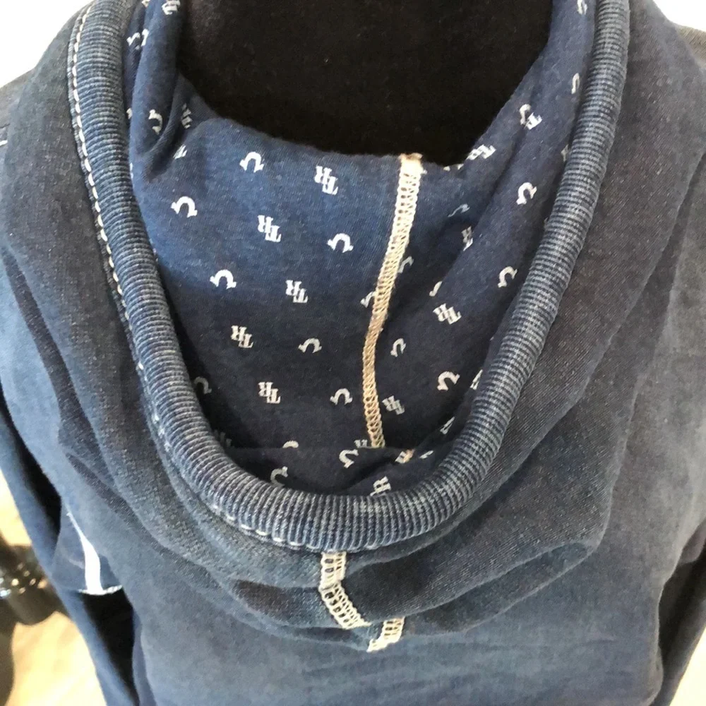 True Religion comfortable hoodie